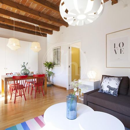 Apartamento Al Lado De Sagrada Familia Barcelona Bagian luar foto